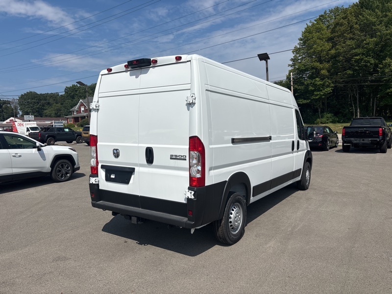 2025 Ram ProMaster 2500 photo 2