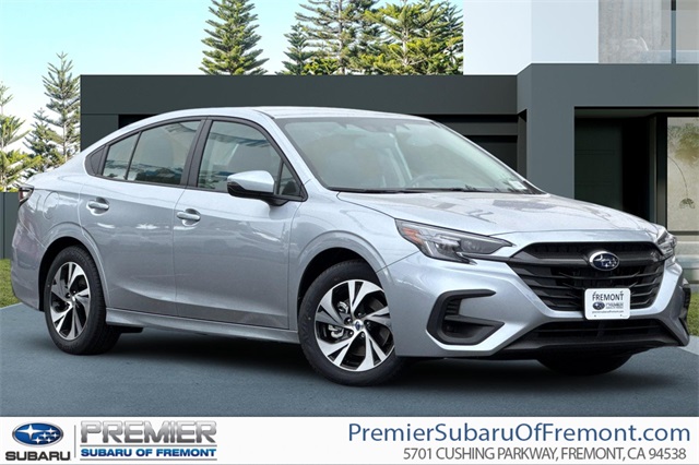 2025 Subaru Legacy Premium's photo