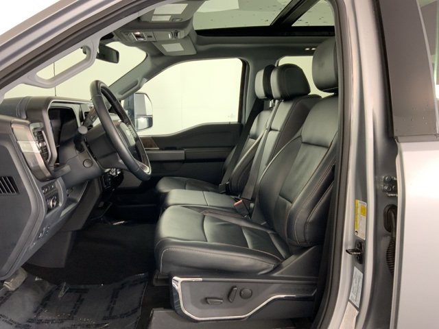 Used 2024 Silver Ford Lariat image 18