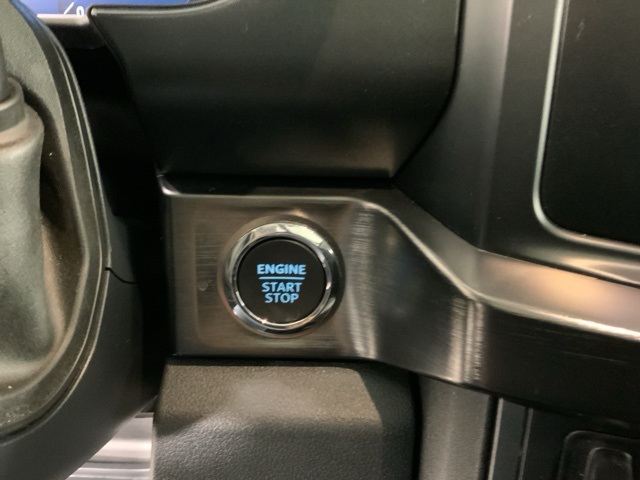 Used 2024 Silver Ford Lariat image 27