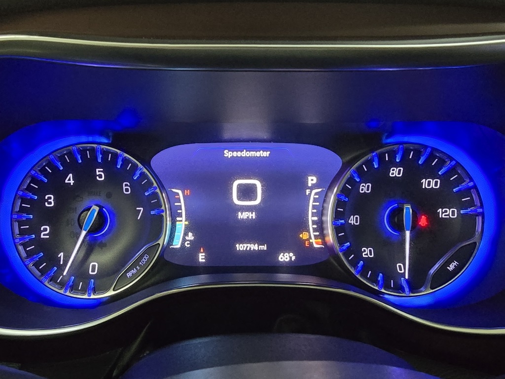 2020 Chrysler Pacifica Limited photo 26