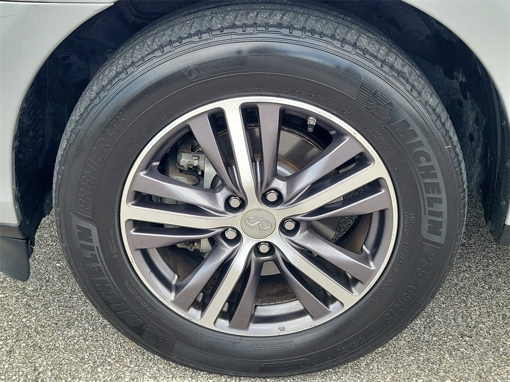 2019 Liquid Platinum INFINITI QX60 LUXE FWD SUV