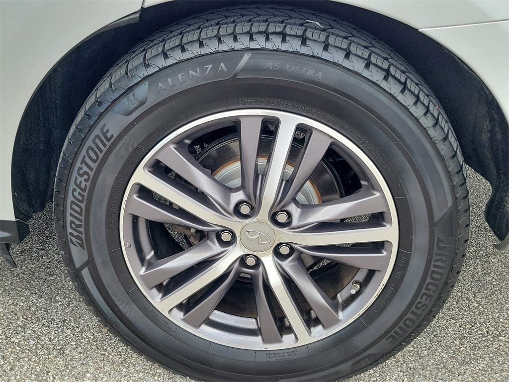 2019 Liquid Platinum INFINITI QX60 LUXE FWD SUV