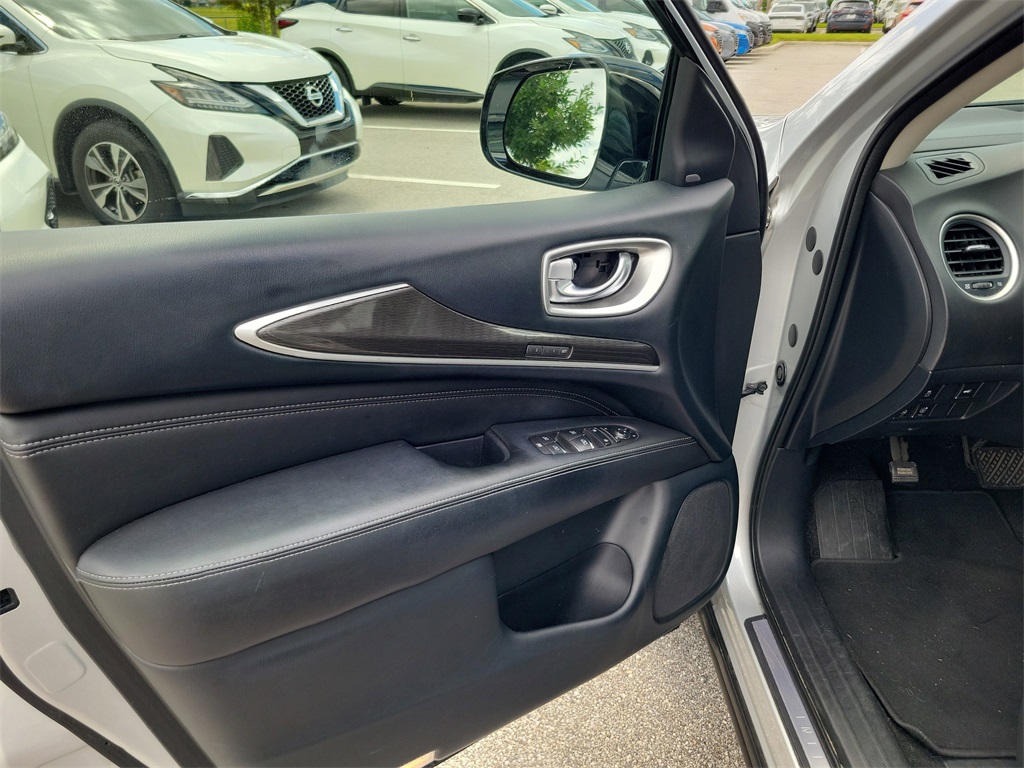 2019 Liquid Platinum INFINITI QX60 LUXE FWD SUV