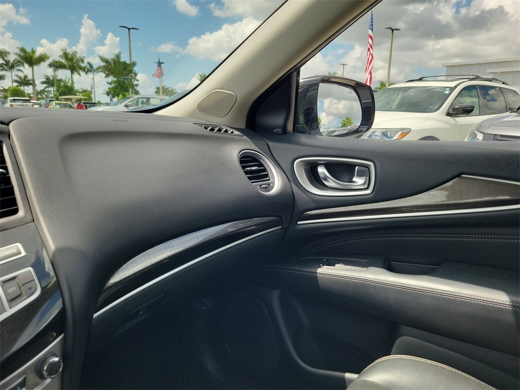 2019 Liquid Platinum INFINITI QX60 LUXE FWD SUV