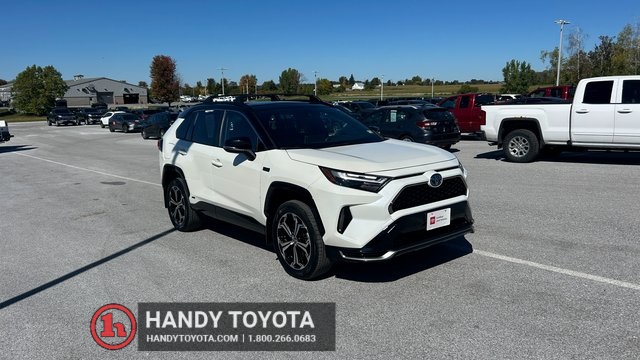 2022 Toyota RAV4 XSE's photo