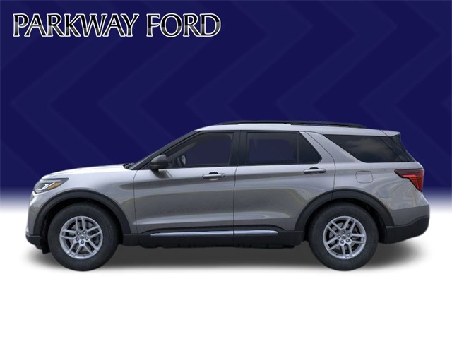 2025 Ford Explorer photo 3