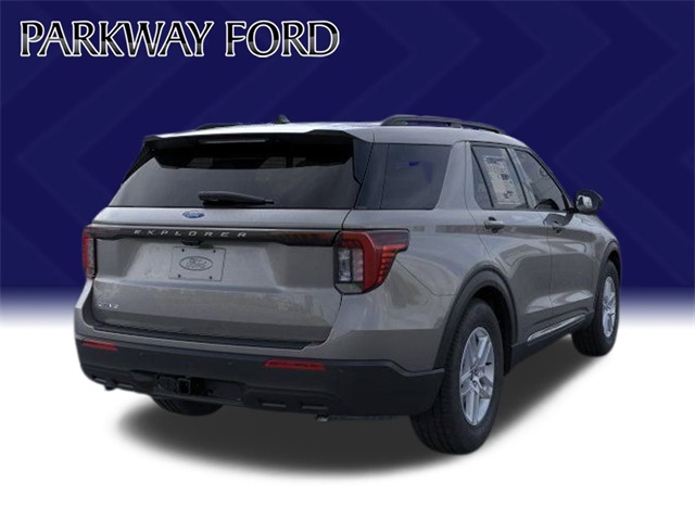 2025 Ford Explorer photo 8