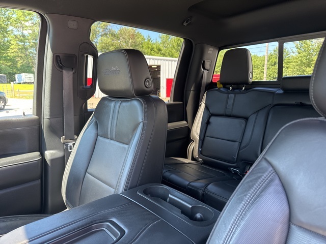 2020 Chevrolet Silverado 2500HD High Country photo 23