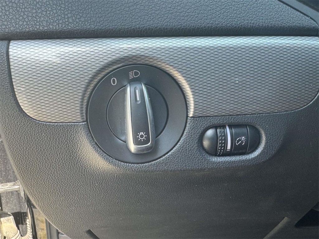 2016 Volkswagen Jetta 1.4T SE photo 11