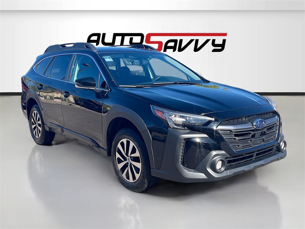 2024 Subaru Outback Premium's photo