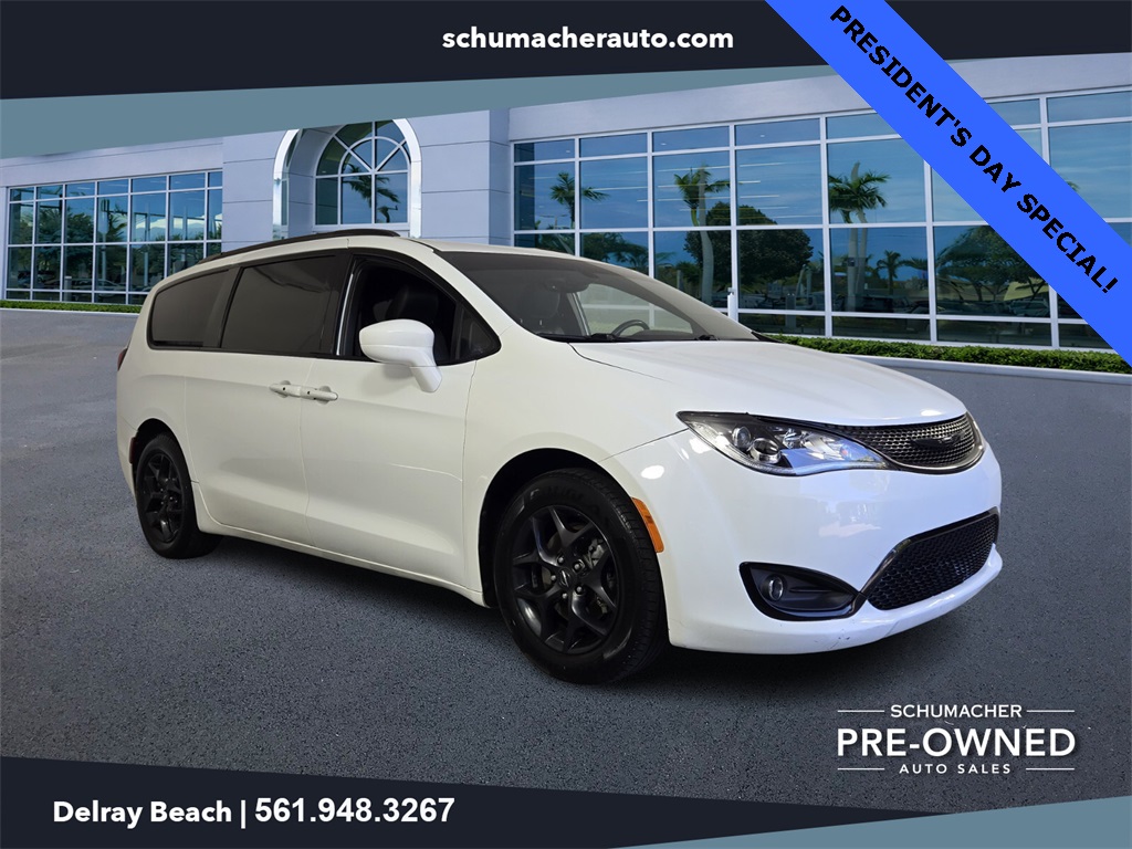 used 2019 Chrysler Pacifica car, priced at $9,998
