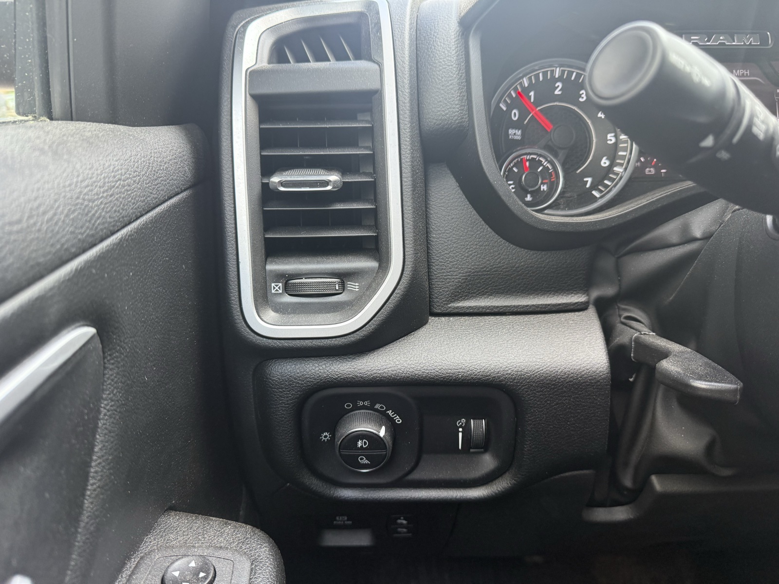 2022 Delmonico Red Pearlcoat Ram 1500 Big Horn/Lone Star 4X4 Truck