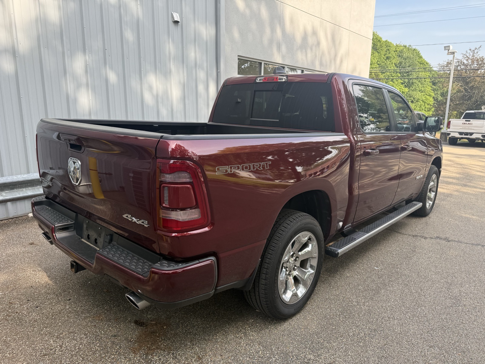 2022 Delmonico Red Pearlcoat Ram 1500 Big Horn/Lone Star 4X4 Truck