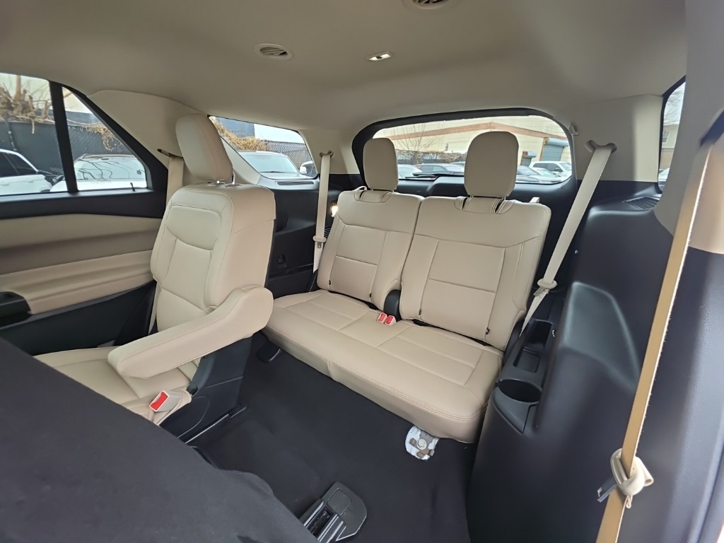 used 2020 Ford Explorer car, priced at $17,895