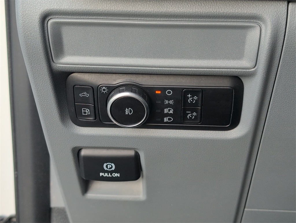 used 2024 Ford F-150 car, priced at $35,998