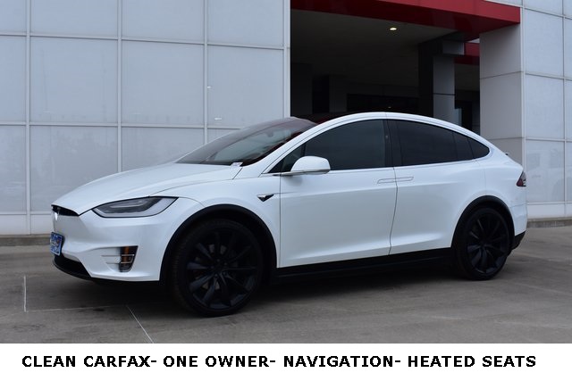 Used 2018 Tesla Model X 75D with VIN 5YJXCBE20JF137213 for sale in Quincy, IL
