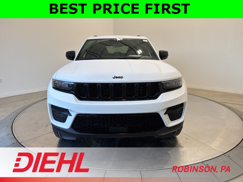 2025 Jeep Grand Cherokee Altitude X photo 2