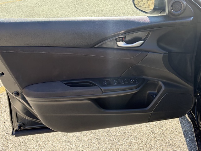 used 2020 Honda Insight car, priced at $15,990