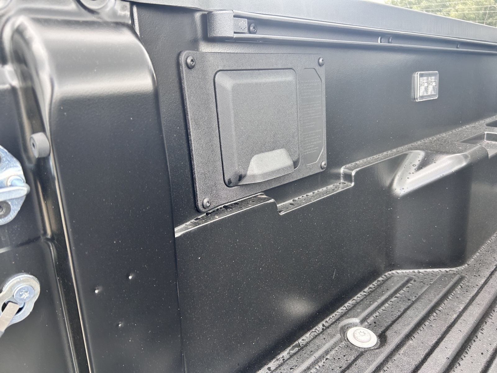 2025 Toyota Tacoma TRD Off-Road Double Cab photo 11