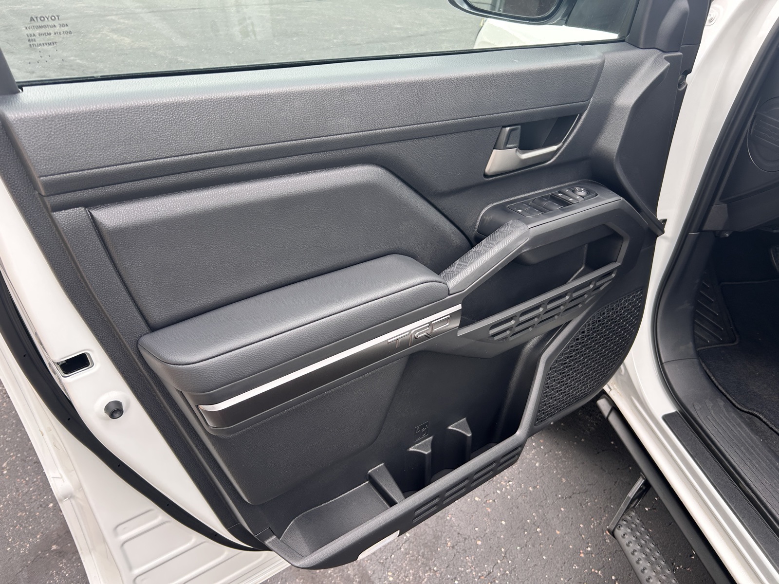 2025 Toyota Tacoma TRD Off-Road Double Cab photo 20