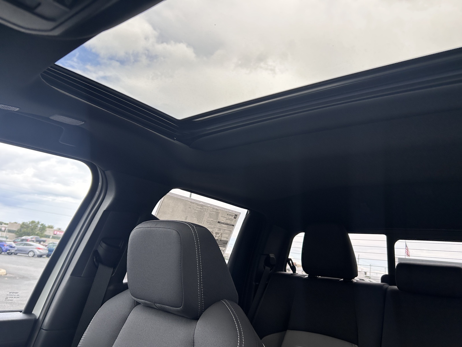 2025 Toyota Tacoma TRD Off-Road Double Cab photo 26