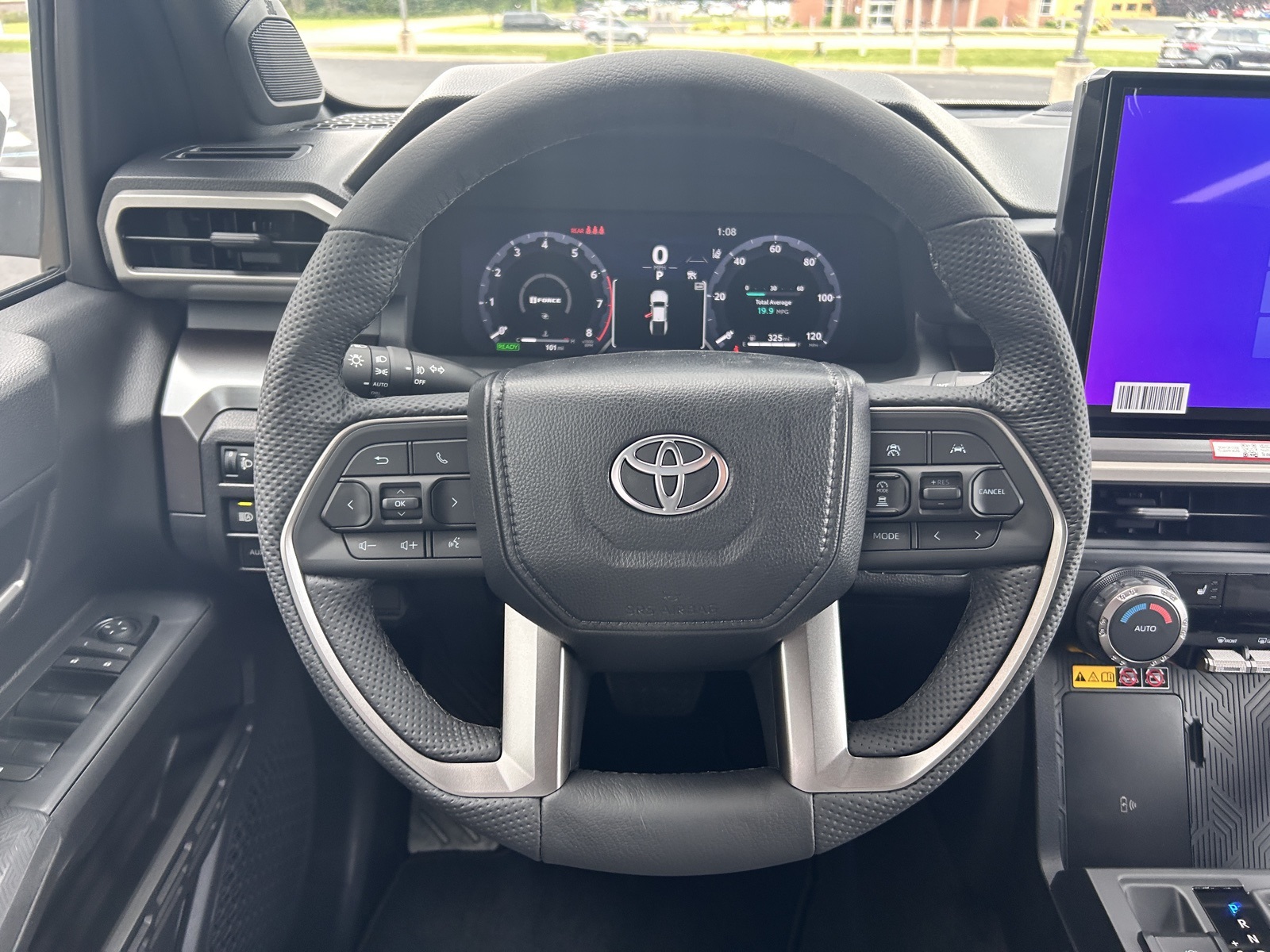 2025 Toyota Tacoma TRD Off-Road Double Cab photo 31