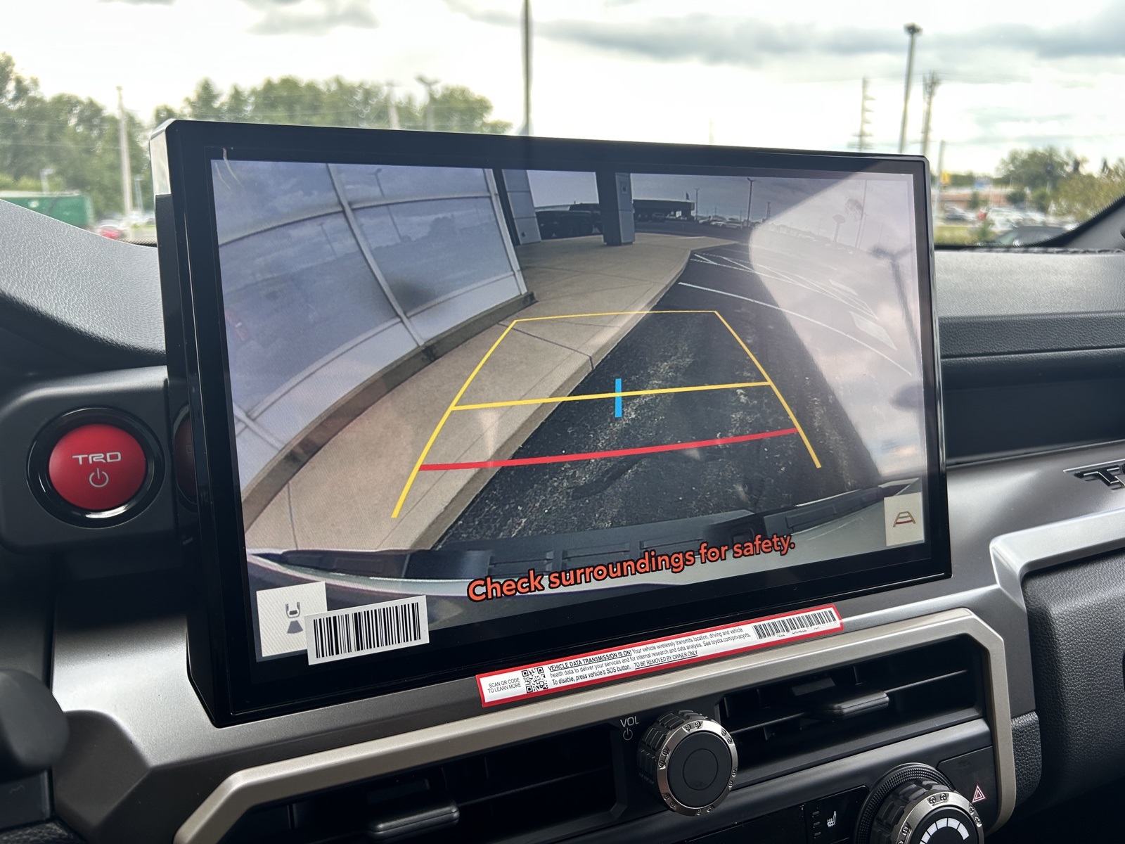 2025 Toyota Tacoma TRD Off-Road Double Cab photo 37