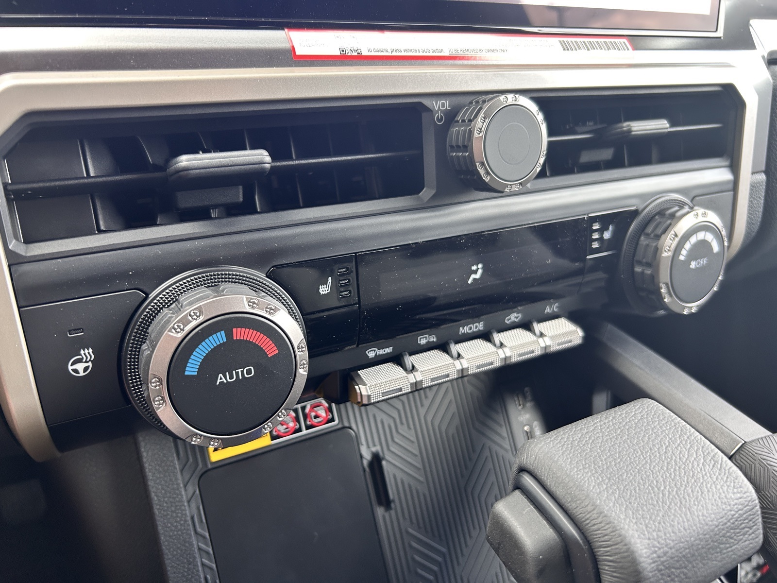 2025 Toyota Tacoma TRD Off-Road Double Cab photo 38