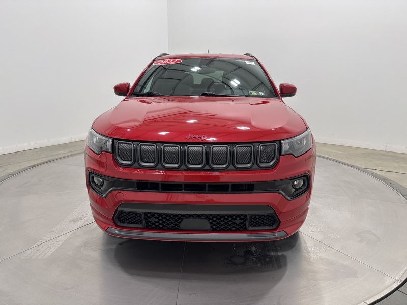 2022 Jeep Compass Limited photo 2