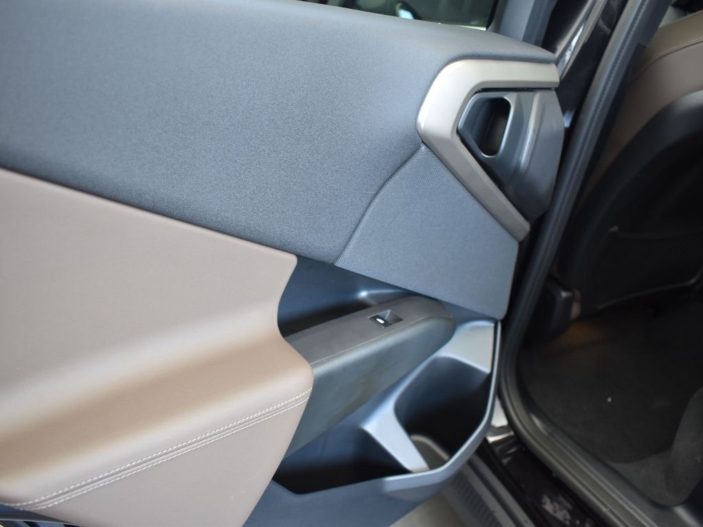 2025 Black Sapphire Metallic BMW X3 30 xDrive AWD SUV