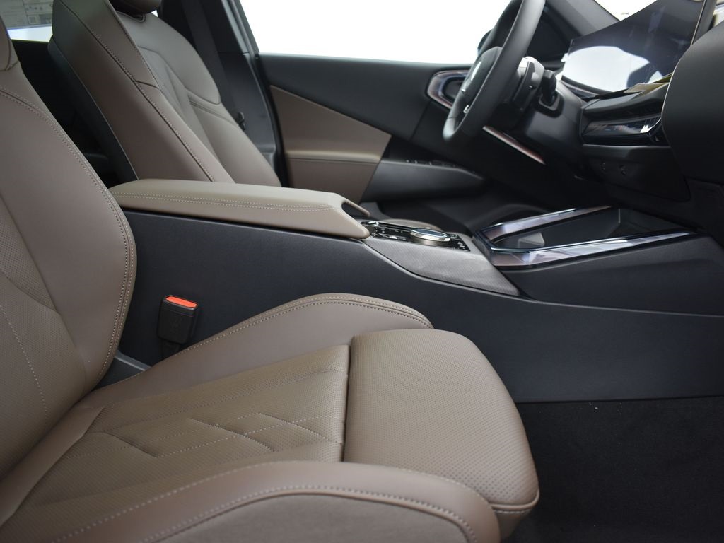 2025 Black Sapphire Metallic BMW X3 30 xDrive AWD SUV