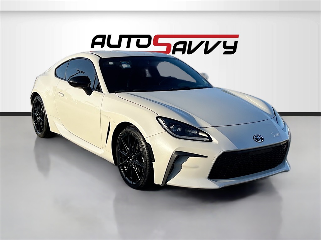 2023 Toyota GR86 Premium's photo