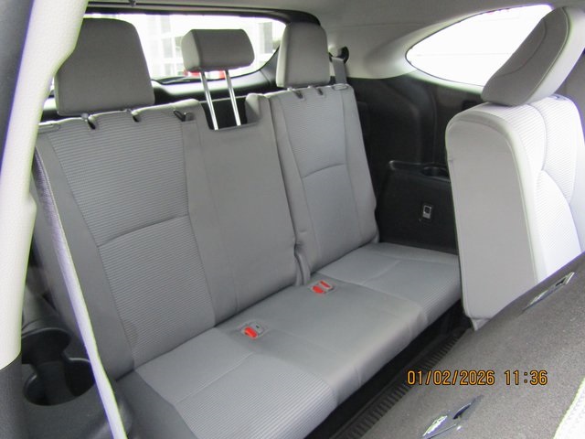 used 2022 Toyota Highlander car, priced at $23,999