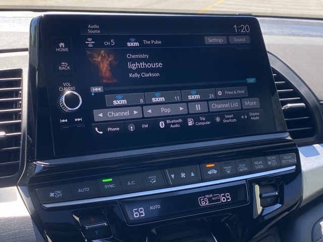 new 2026 Honda Odyssey car, priced at $45,695