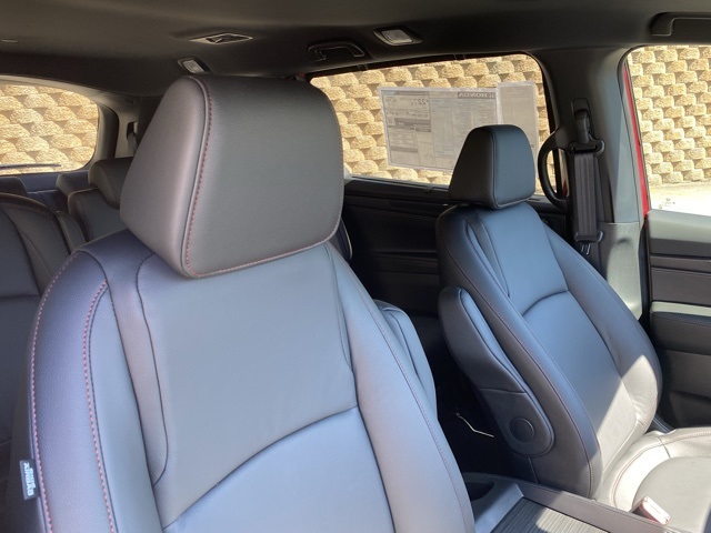 new 2026 Honda Odyssey car, priced at $45,695