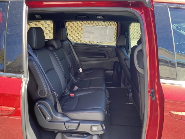 new 2026 Honda Odyssey car, priced at $45,695