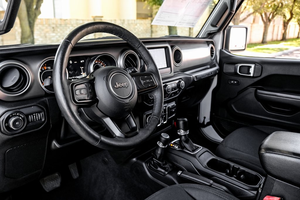 used 2019 Jeep Wrangler car, priced at $25,623