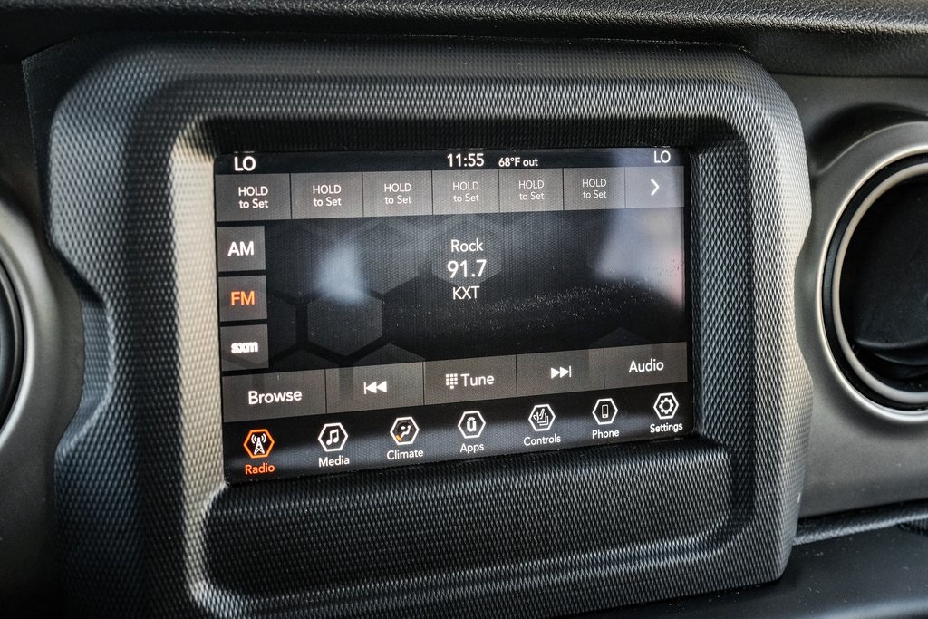 used 2019 Jeep Wrangler car, priced at $25,623