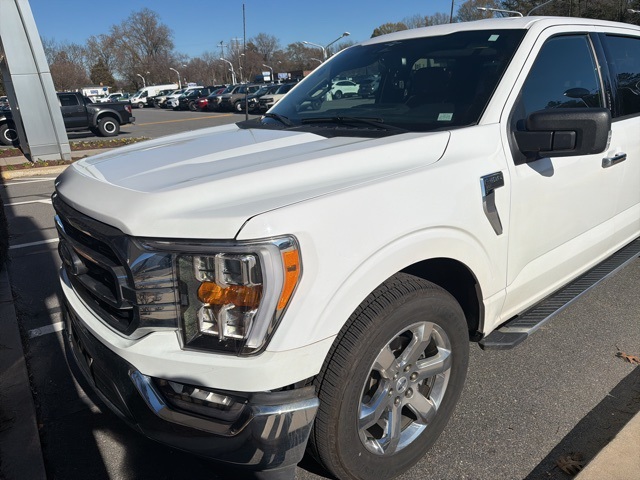 2023 Ford F-150 XLT's photo