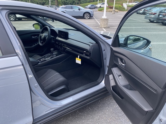 new 2025 Honda Accord Hybrid car, priced at $33,679