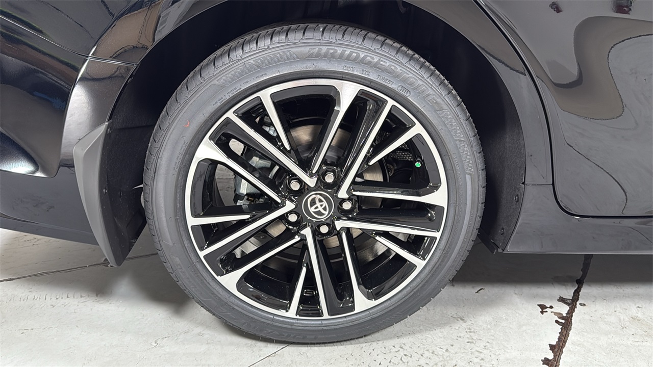 2026 Toyota Camry XLE photo 22