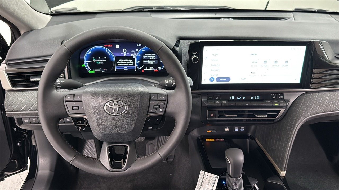 2026 Toyota Camry XLE photo 9