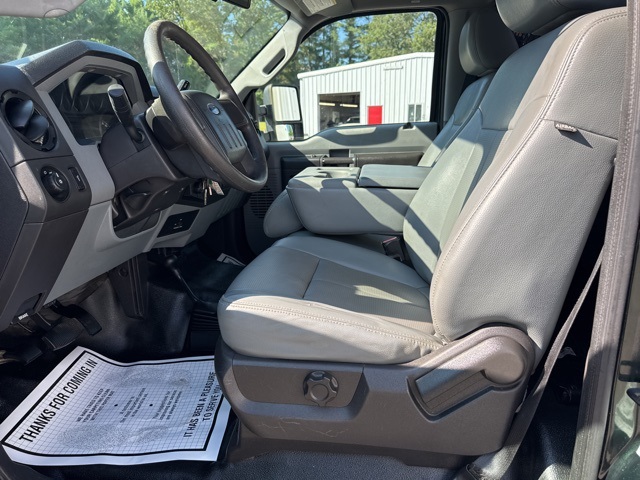 2012 Ford F-250 XL photo 8