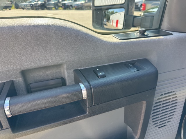 2012 Ford F-250 XL photo 9
