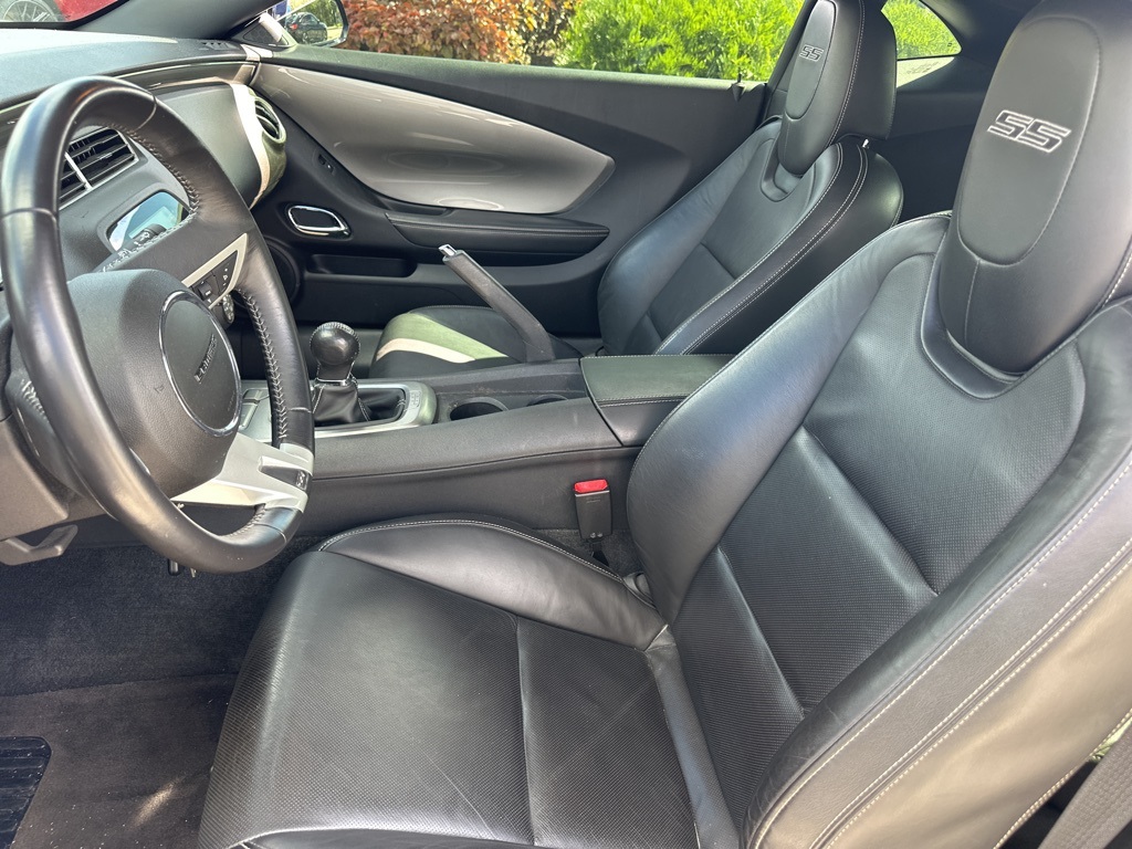 2010 Chevrolet Camaro SS photo 3
