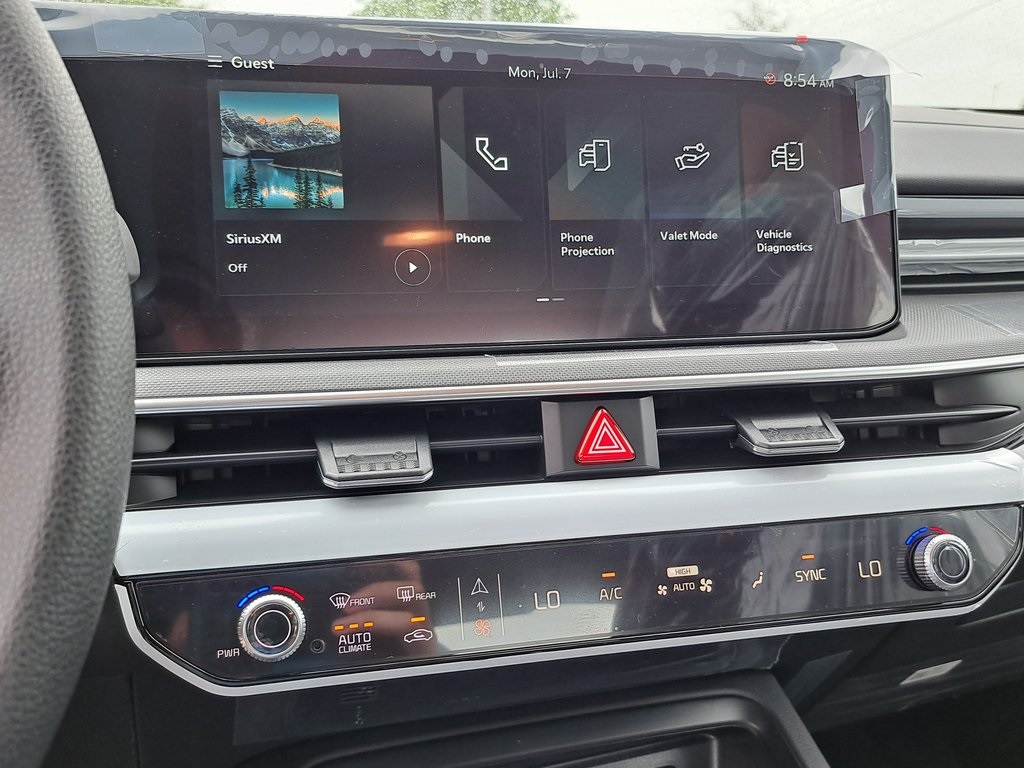 2025 Kia K5 LXS Sedan 4 Dr. FWD 10