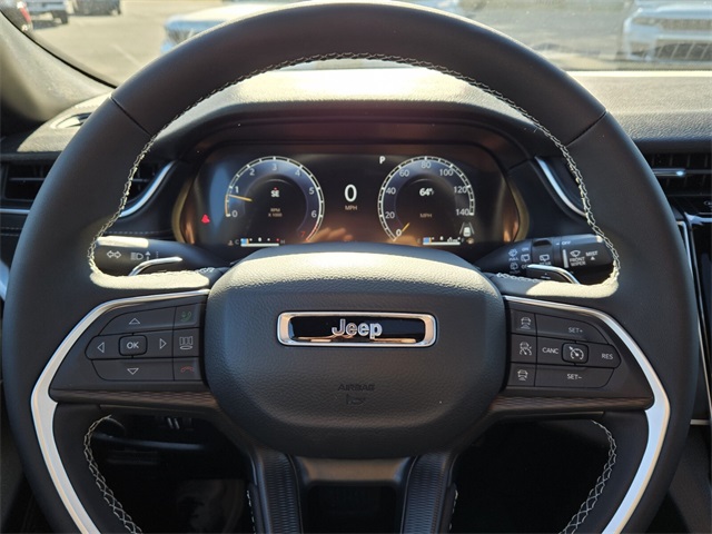 2025 Jeep Grand Cherokee L Laredo X 4x4