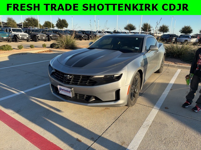 2023 Chevrolet Camaro 1LS's photo