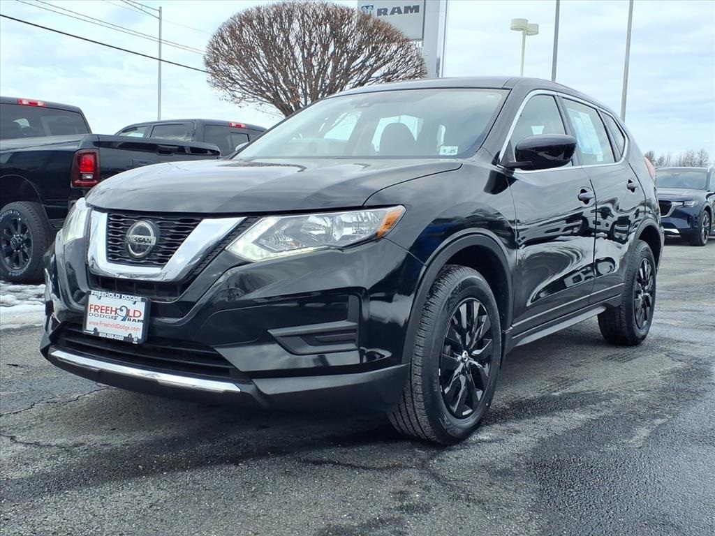 used 2020 Nissan Rogue car, priced at $17,500